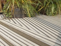 Des Lames Super Agrippantes pour sécuriser vos surfaces en bois